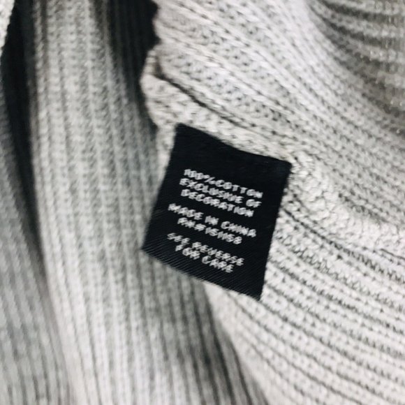 525 AMERICA Bell Sleeve Sweater Knit Floral Lace Pullover Size Small - Picture 8 of 9